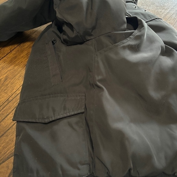 Roots duck down & feather filled bomber jacket with hood black size XS - Picture 8 of 15